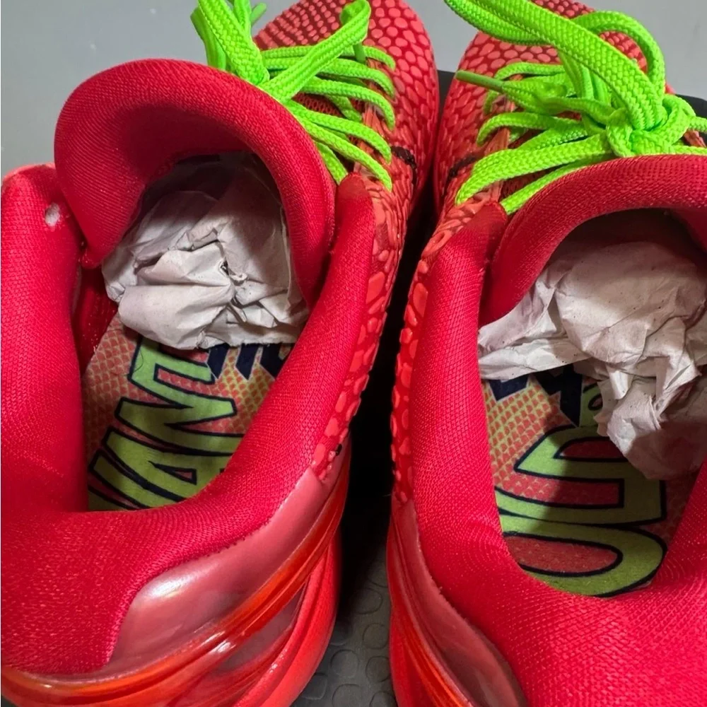 Nike vibrant red